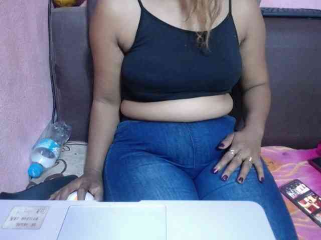 jenniella webcam