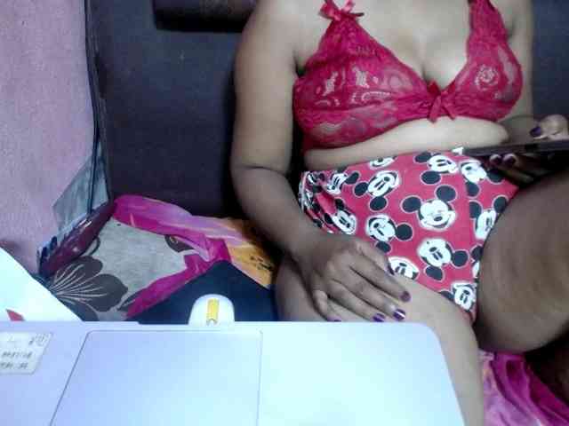 jenniella webcam