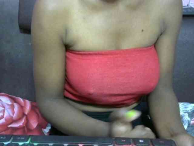 jenniella webcam