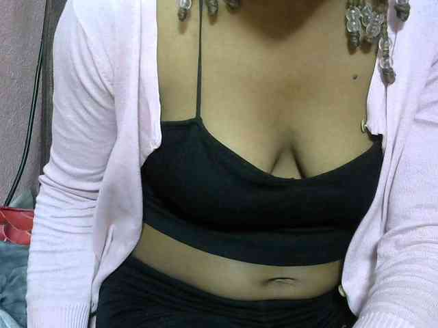 jenniella webcam