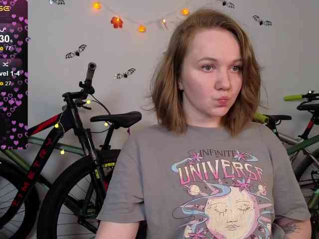 BellaMrr webcam