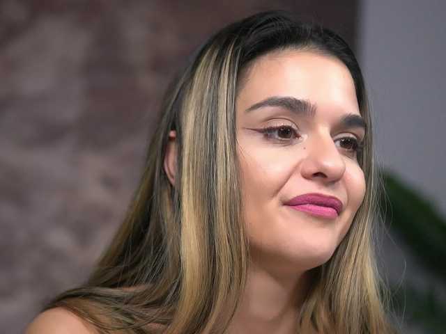 RobertaRosetti's BongaCams show and profile