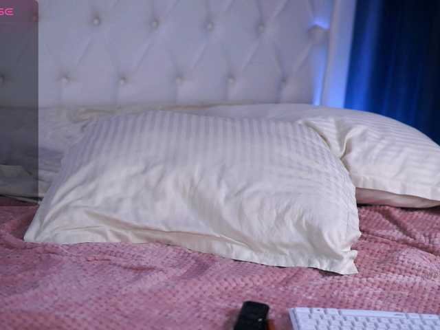 RobertaRosetti's BongaCams show and profile