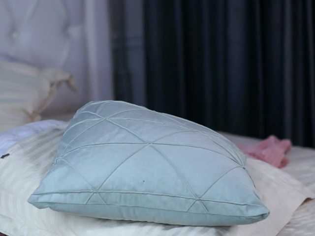 RobertaRosetti's BongaCams show and profile