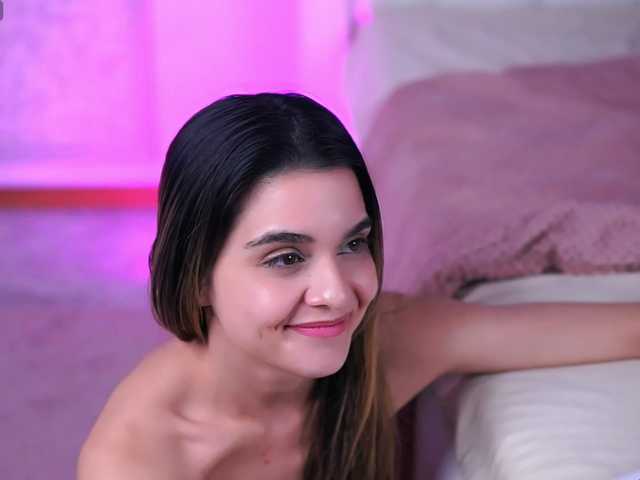 RobertaRosetti's BongaCams show and profile