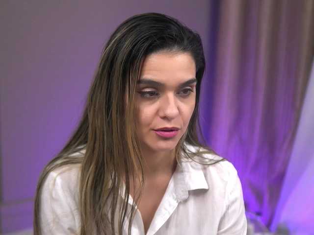 RobertaRosetti's BongaCams show and profile