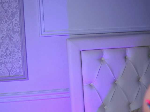 RobertaRosetti's BongaCams show and profile