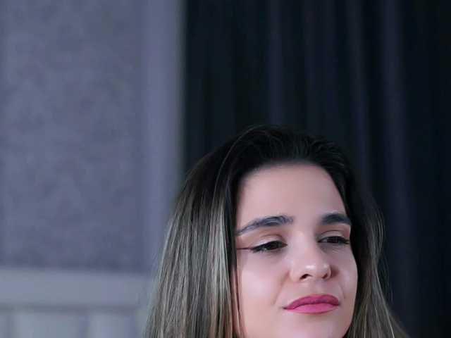 RobertaRosetti's BongaCams show and profile