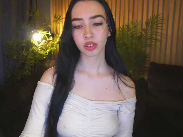WildKittenX webcam