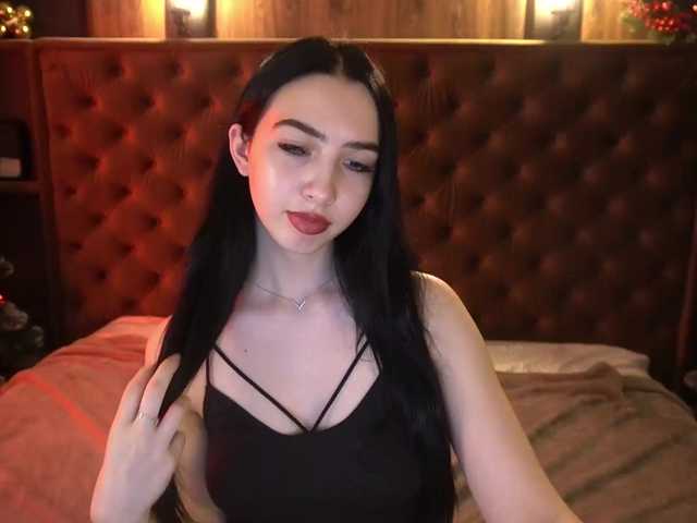 WildKittenX live cam