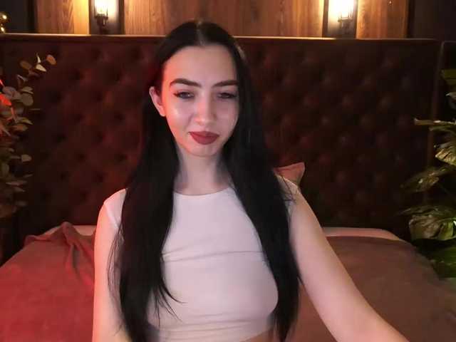 WildKittenX live cam profile