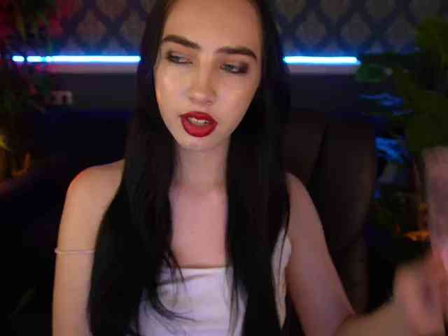 WildKittenX webcam