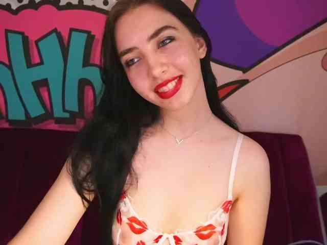 WildKittenX webcam