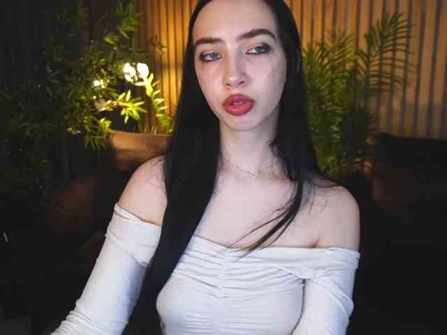 WildKittenX webcam