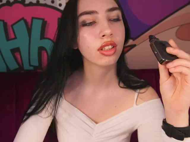 WildKittenX webcam