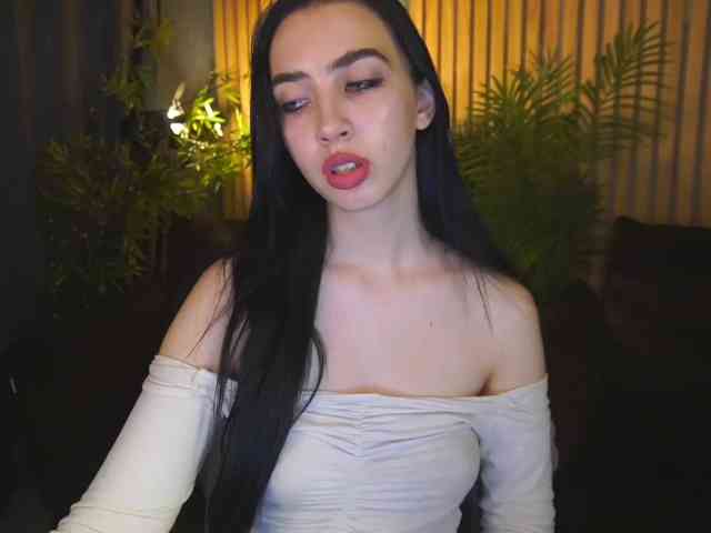 WildKittenX webcam
