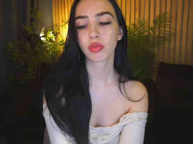 WildKittenX webcam