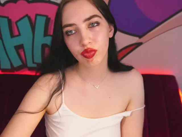 WildKittenX webcam