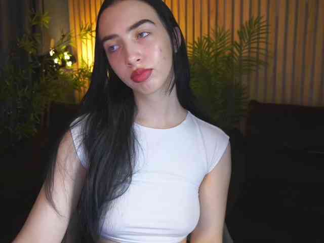 WildKittenX webcam