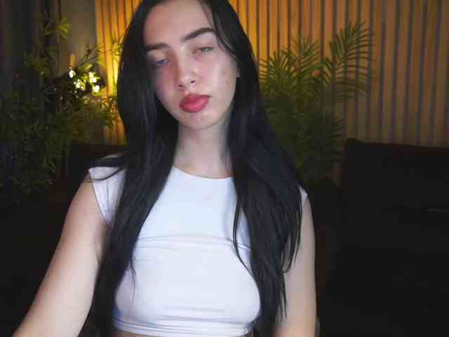 WildKittenX webcam