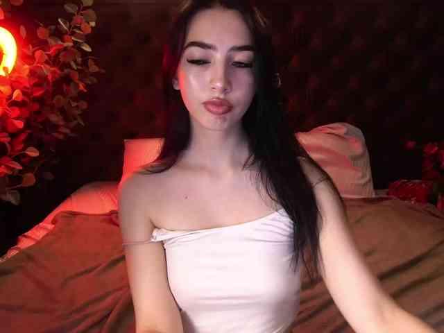 WildKittenX webcam