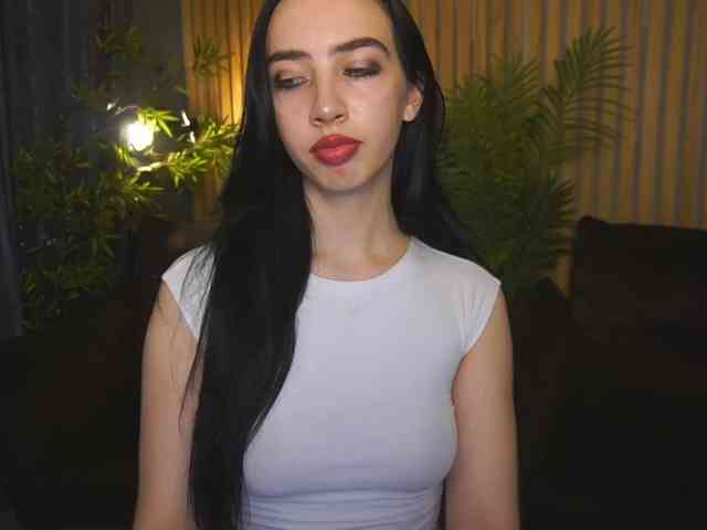 WildKittenX webcam