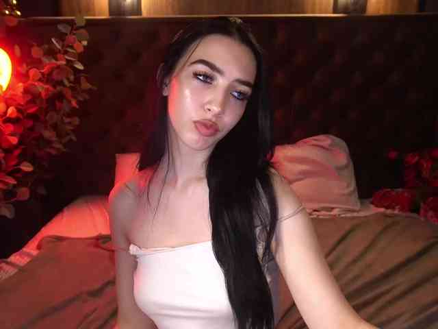 WildKittenX webcam