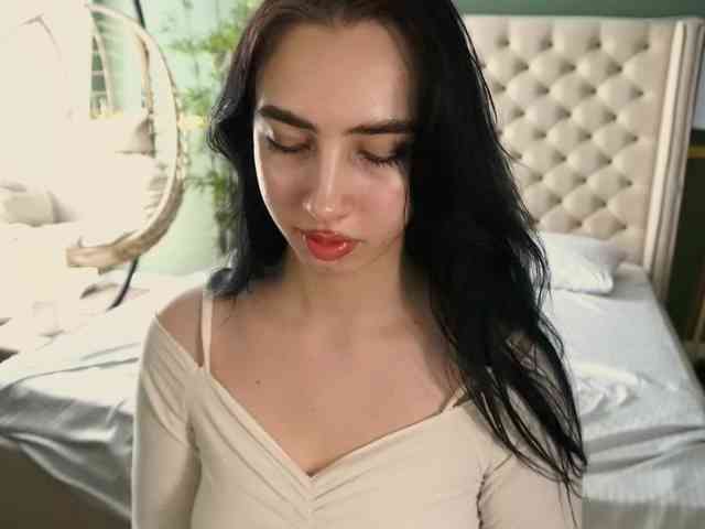WildKittenX webcam