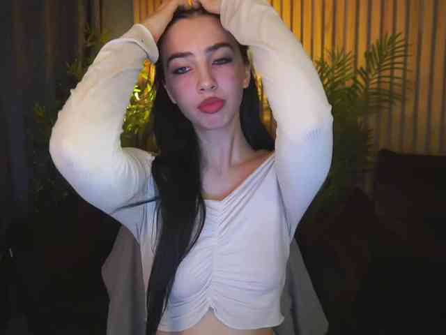 WildKittenX webcam