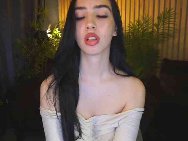 WildKittenX webcam