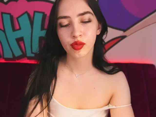 WildKittenX webcam