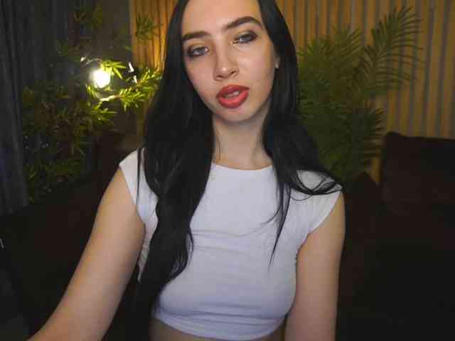 WildKittenX webcam