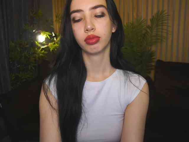 WildKittenX webcam