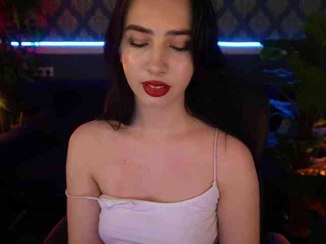 WildKittenX webcam
