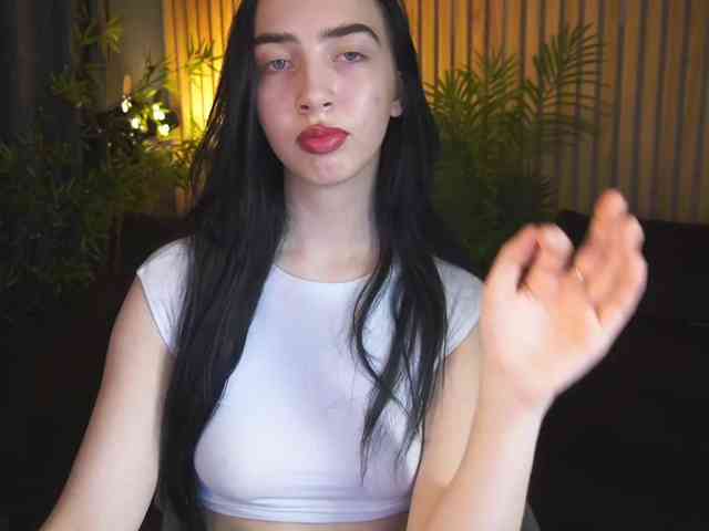 WildKittenX webcam