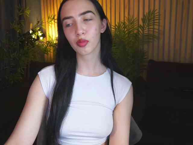 WildKittenX webcam