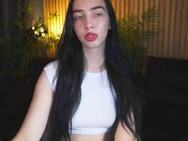 WildKittenX webcam