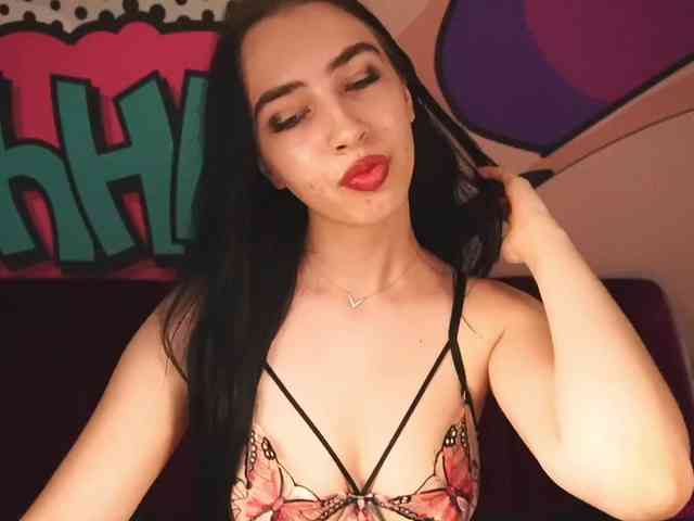 WildKittenX webcam