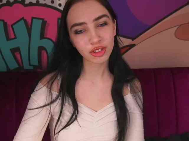 WildKittenX webcam