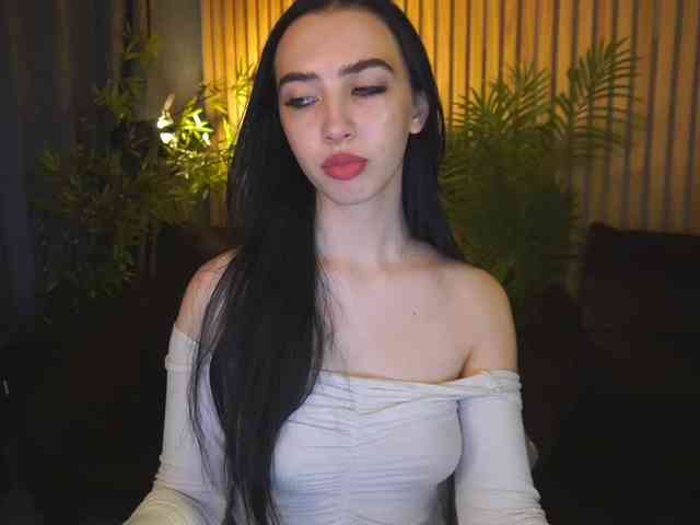 WildKittenX webcam