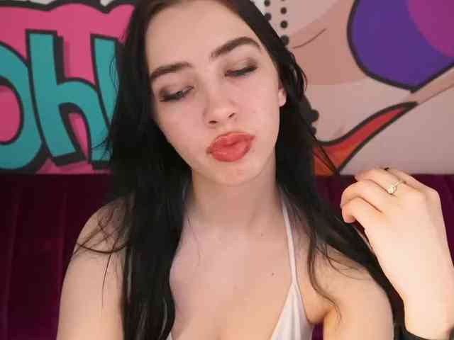 WildKittenX webcam