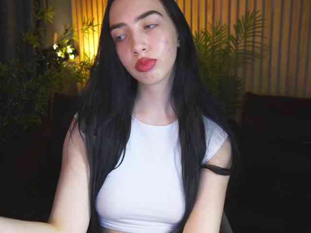 WildKittenX webcam
