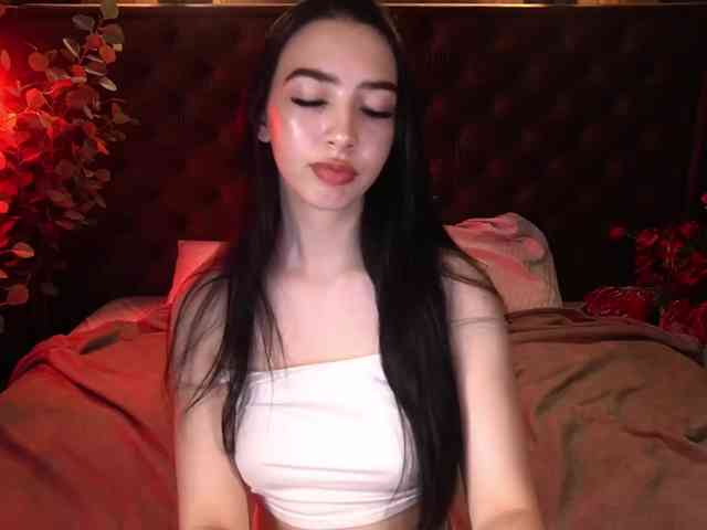 WildKittenX webcam