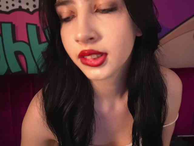 WildKittenX webcam