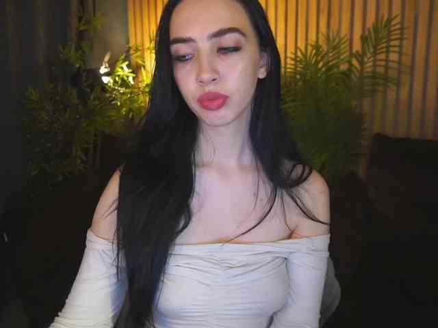 WildKittenX webcam