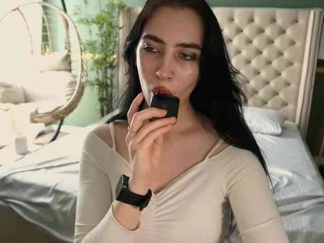 WildKittenX webcam