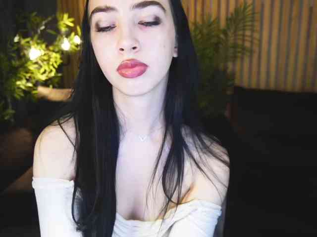 WildKittenX webcam