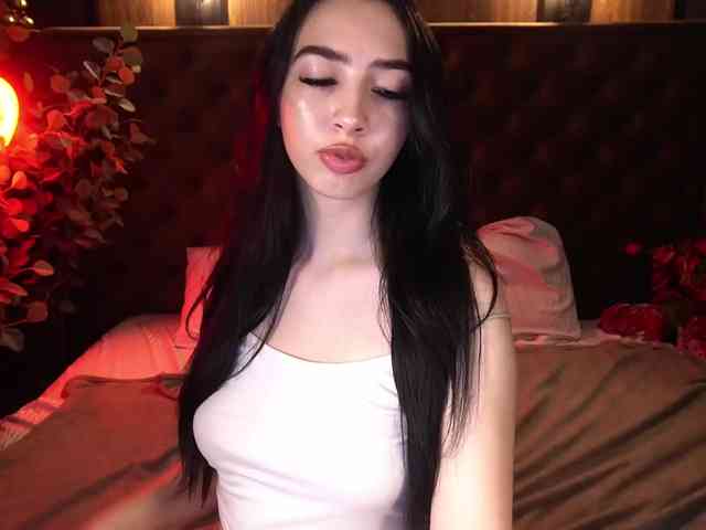 WildKittenX webcam