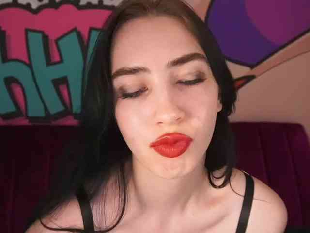 WildKittenX webcam