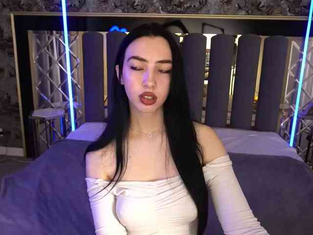 WildKittenX Live Webcam on BongaCams